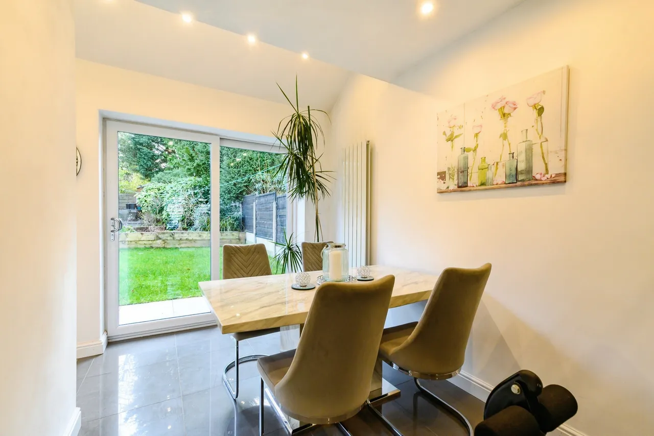 Southwood Drive, Manchester, M9, photo 2