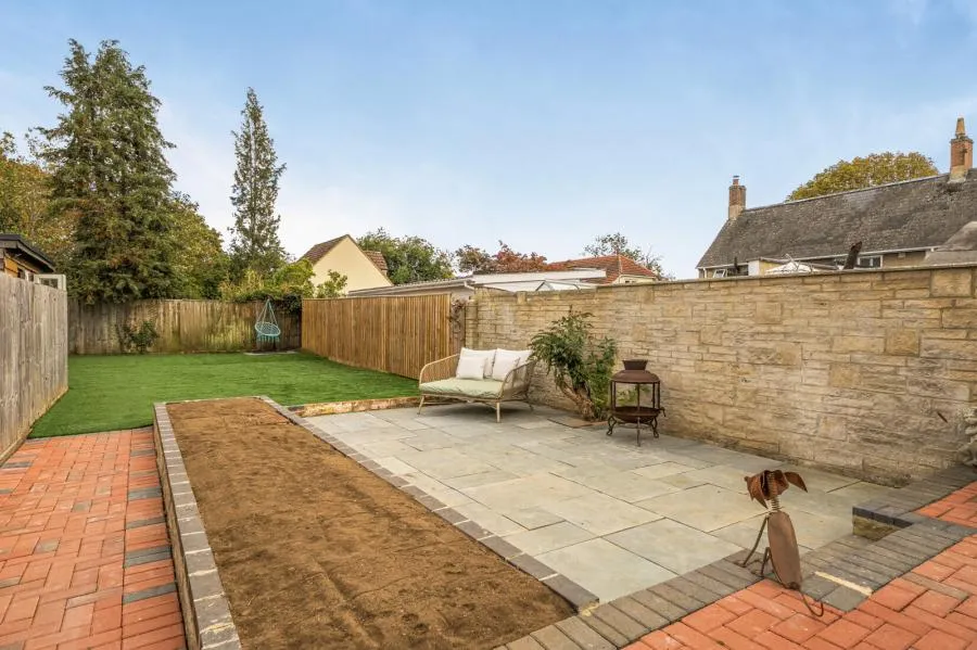 Rock Close, Carterton, OX18, photo 18