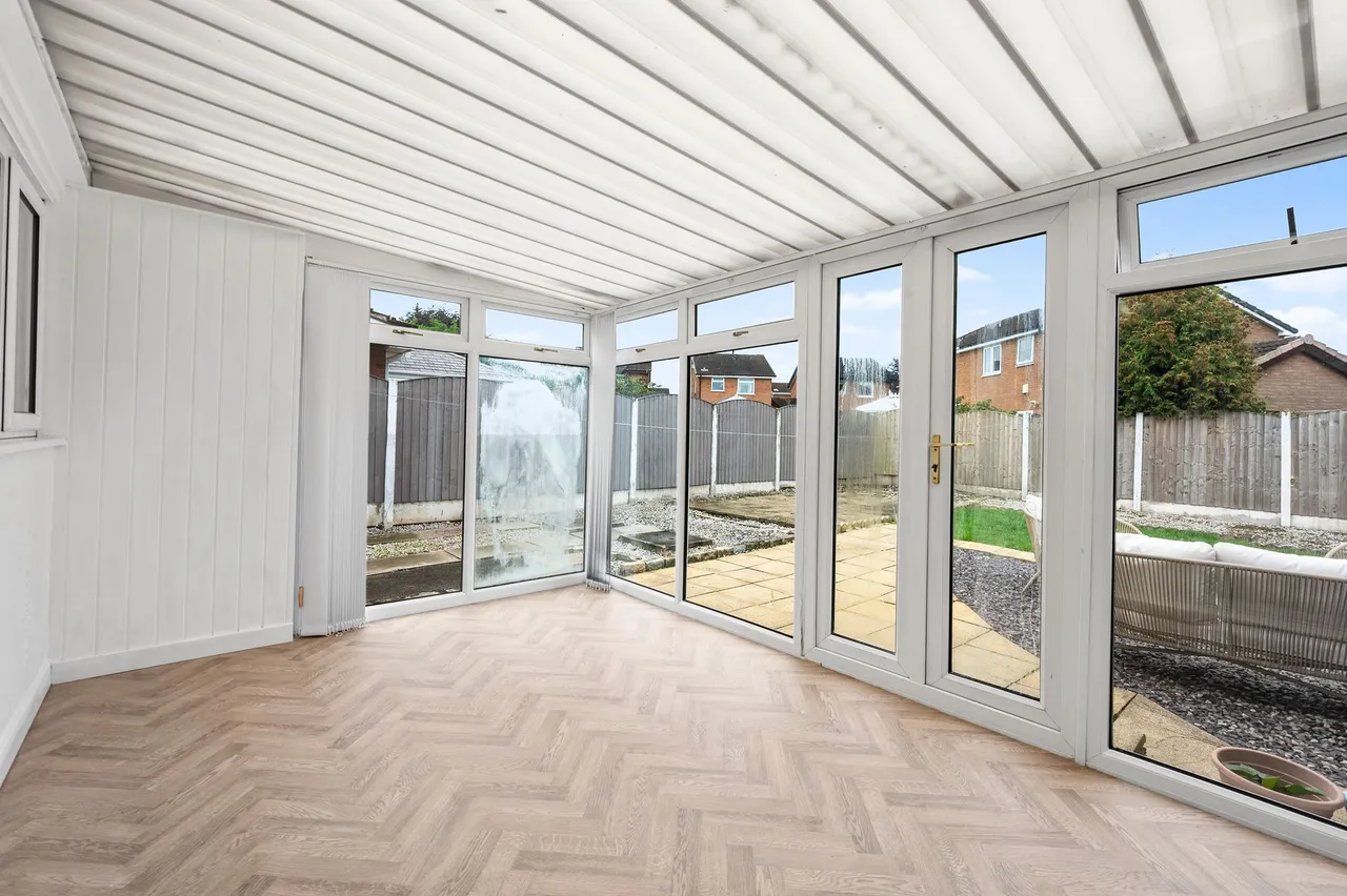 Muirfield Close, Fearnhead, Warrington, Warrington, WA2 0SS, photo 6