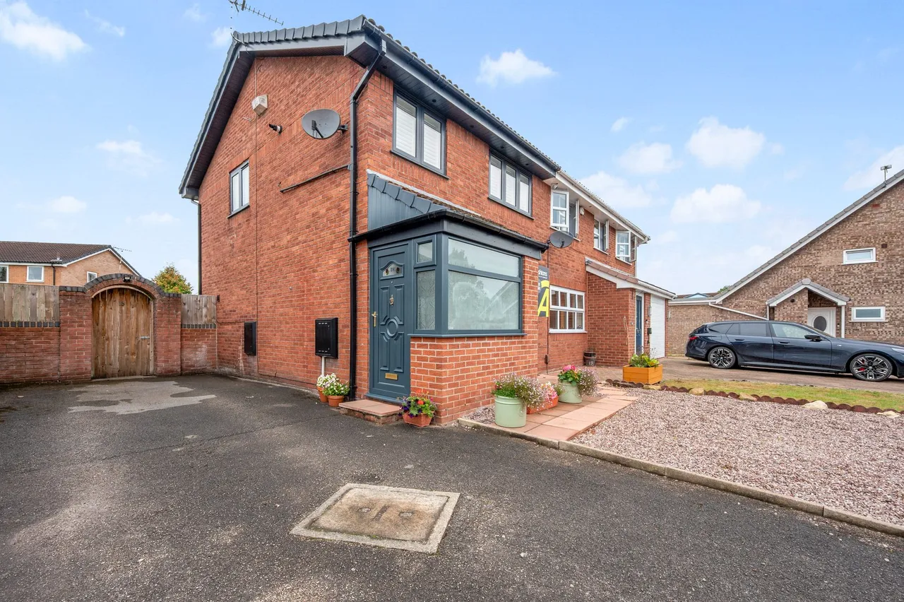Muirfield Close, Fearnhead, Warrington, Warrington, WA2 0SS, photo 10