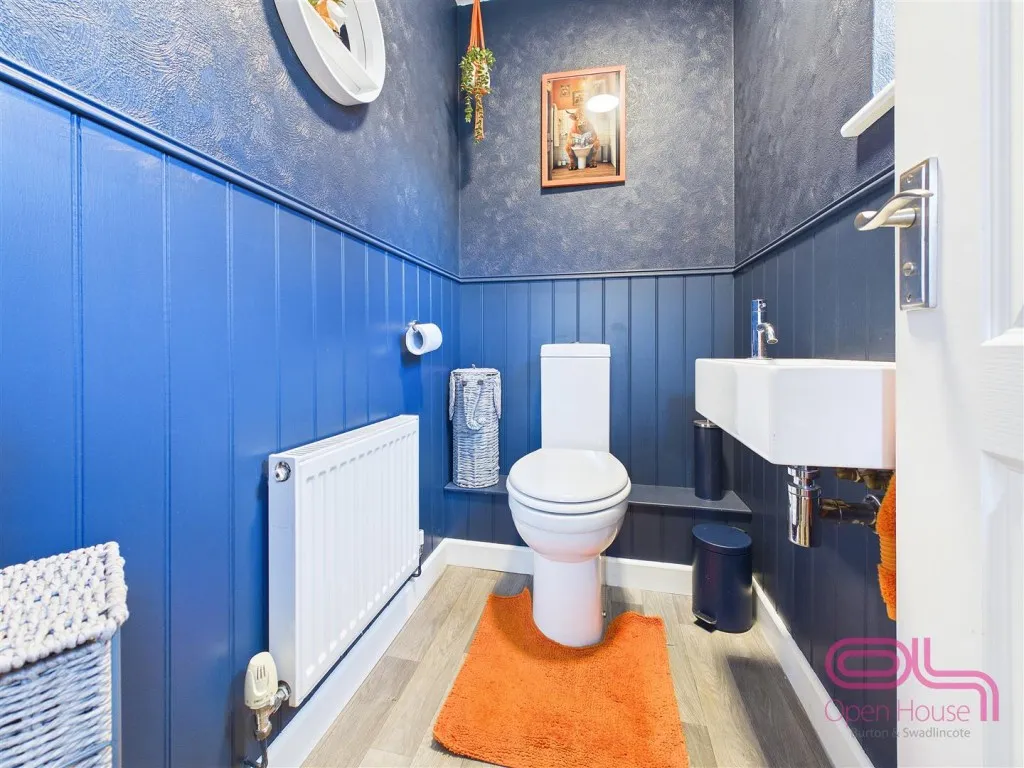 Edgecote Drive, Newhall, DE11, photo 16