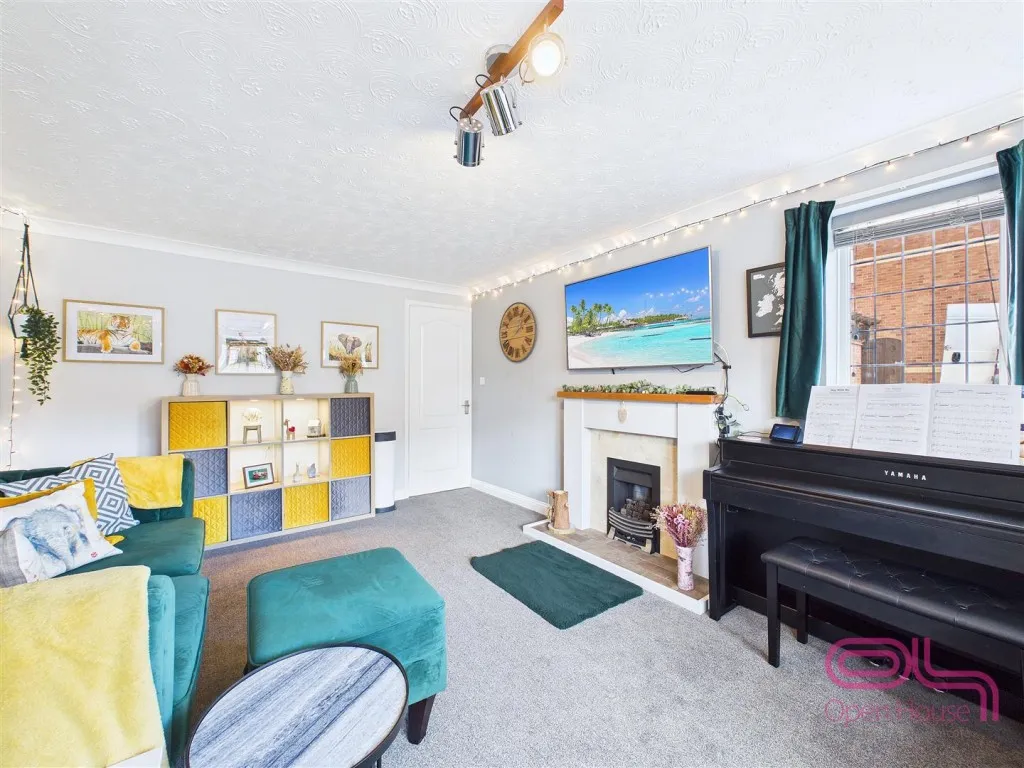 Edgecote Drive, Newhall, DE11, photo 7