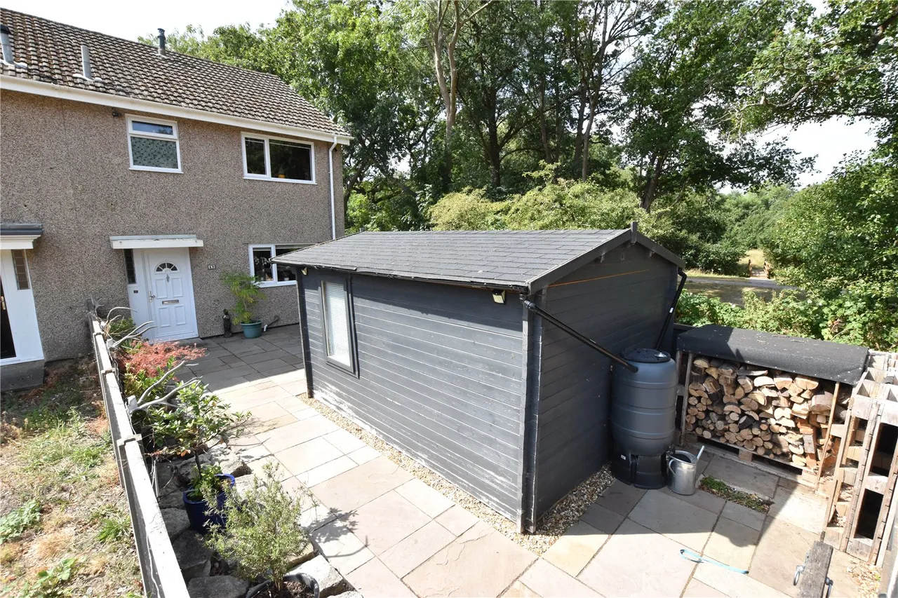 Brookhouse Road, Farnborough, Hampshire, GU14 0DP, photo 4