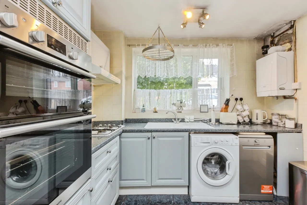 Foden Avenue, Alsager, Stoke-on-Trent, Cheshire, ST7, photo 4