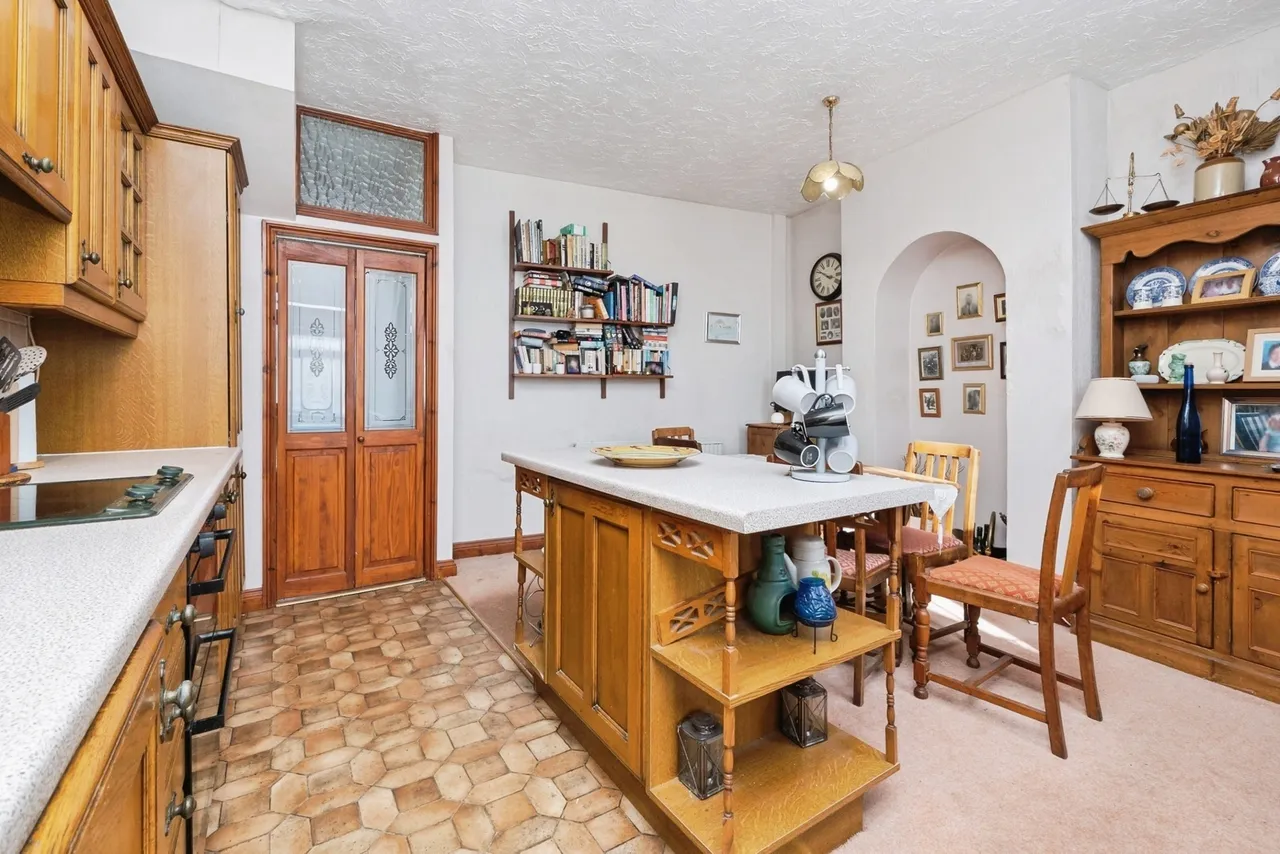 Lodge Causeway, Bristol, BS16, photo 17