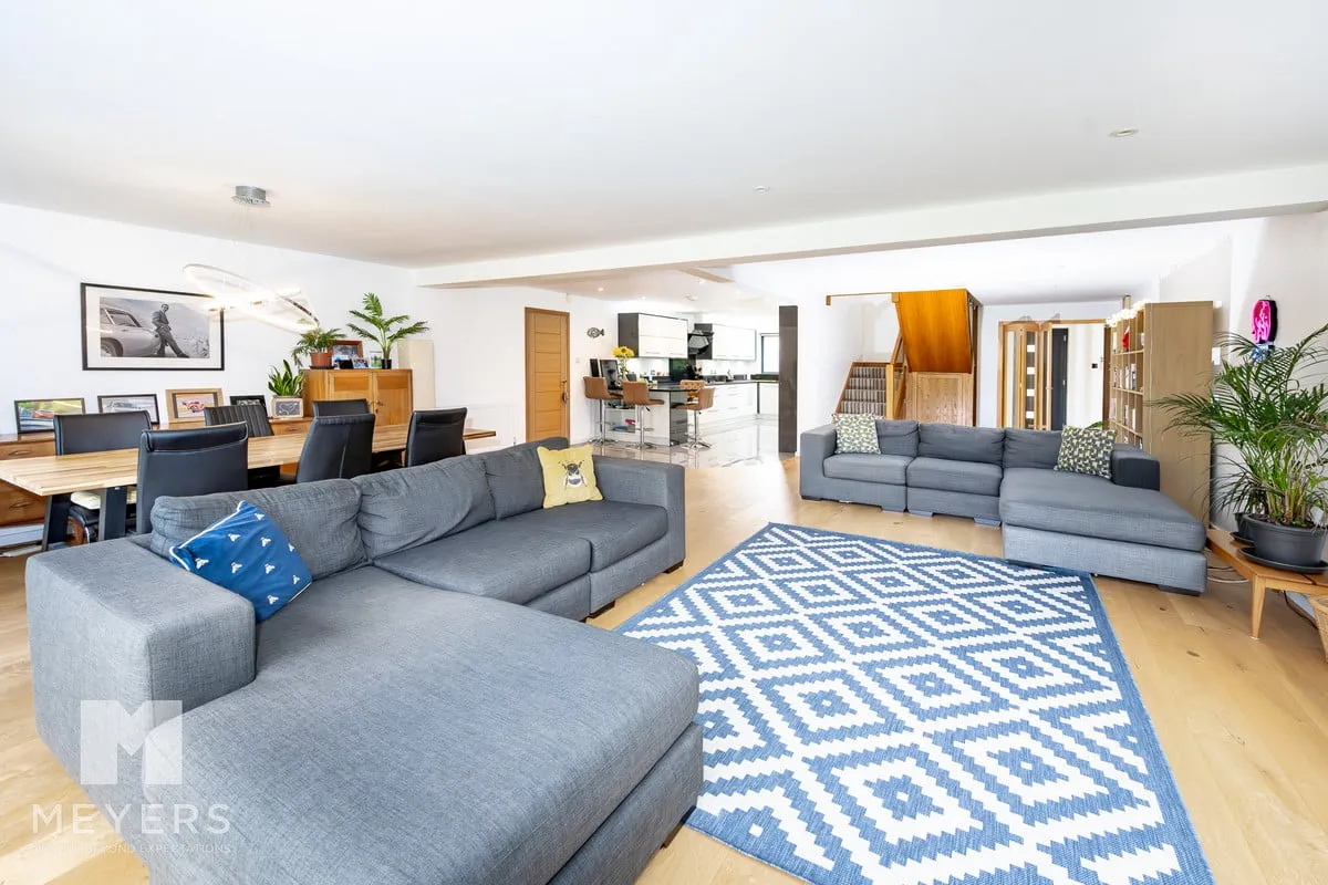 Grosvenor Close, Ashley Heath, BH24, photo 11