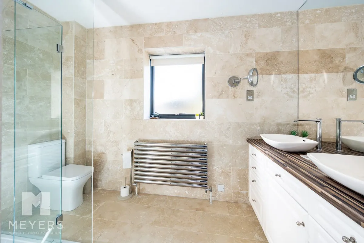 Grosvenor Close, Ashley Heath, BH24, photo 17