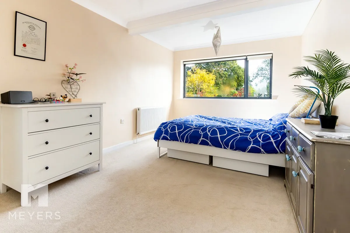 Grosvenor Close, Ashley Heath, BH24, photo 15
