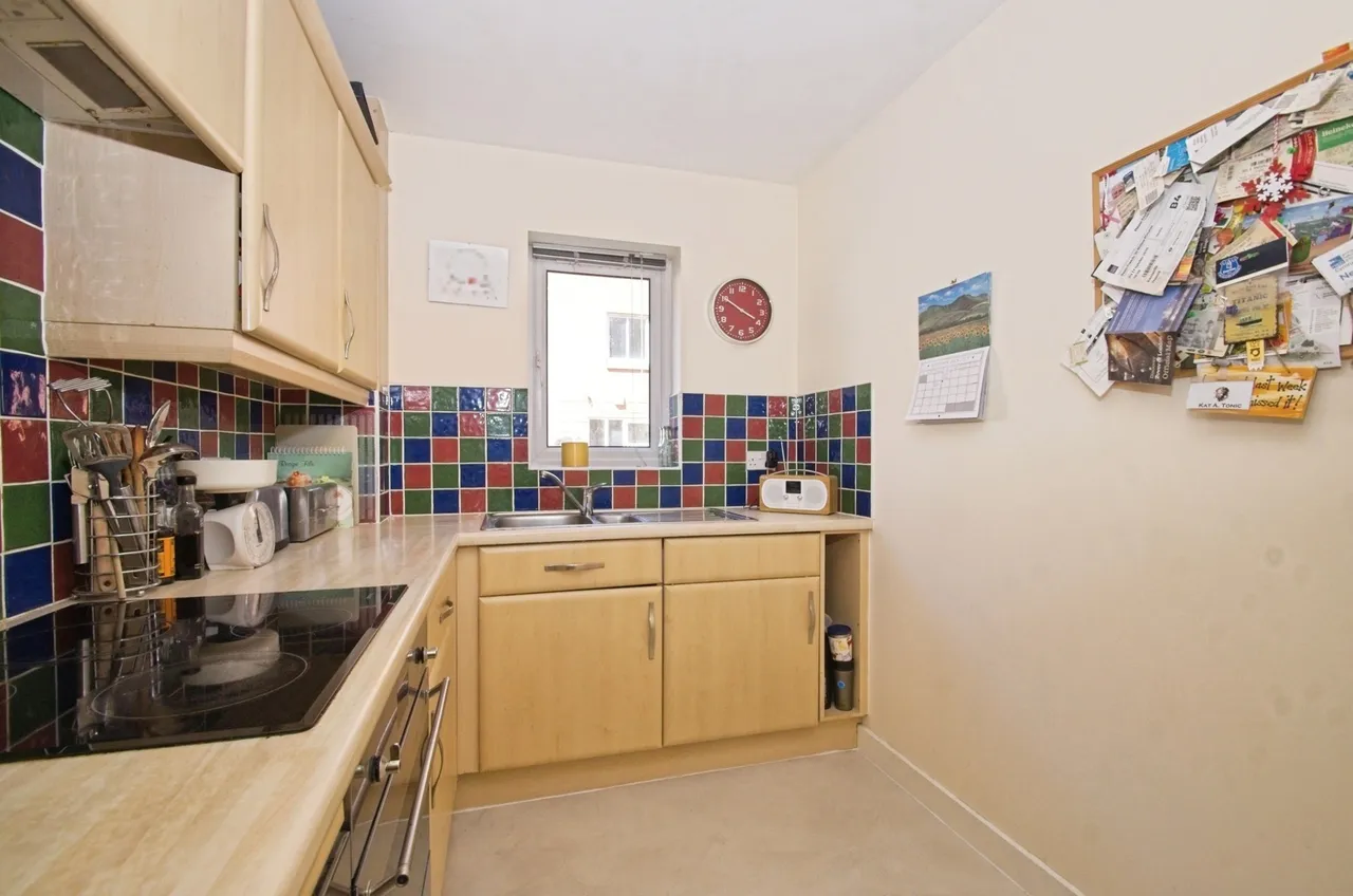 Soudrey Way, CARDIFF, South Glamorgan, CF10, photo 8
