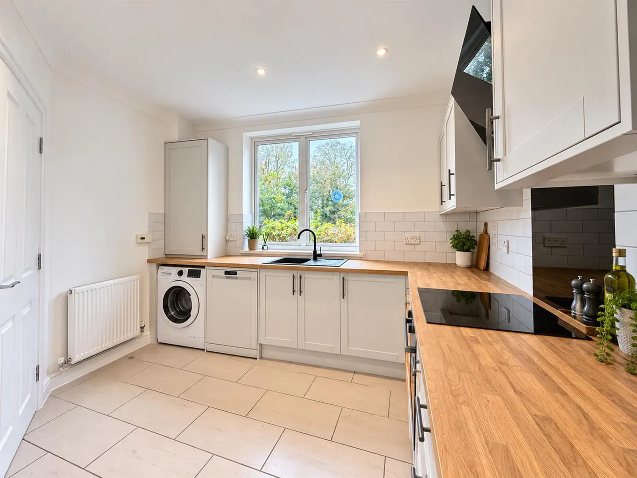 The Crescent, St Marys Hill, photo 11