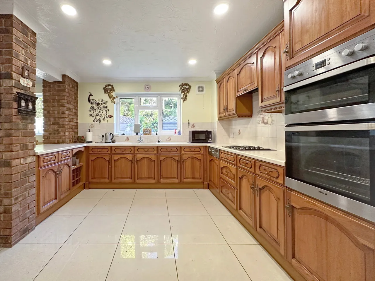Chalford, Westbury, BA13, photo 3