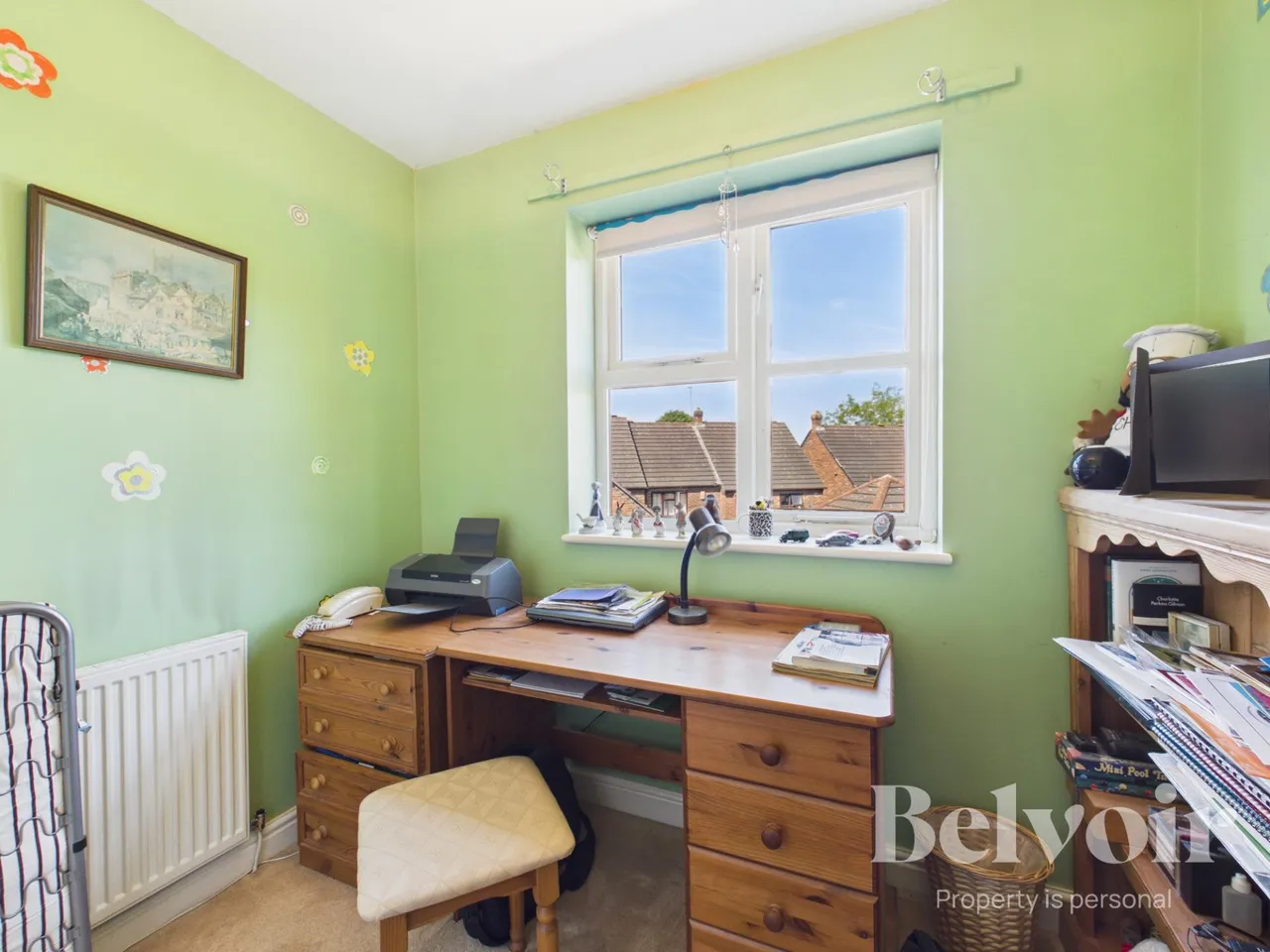 Reynolds Drive, Oakengates, TF2, photo 8