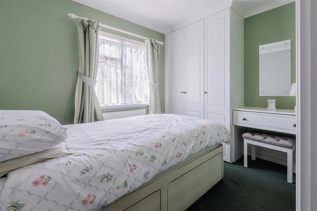 Lillybrook Estate, Lyneham, photo 9