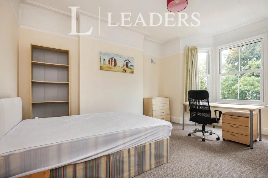 Radford Road, Leamington Spa, CV31, photo 7