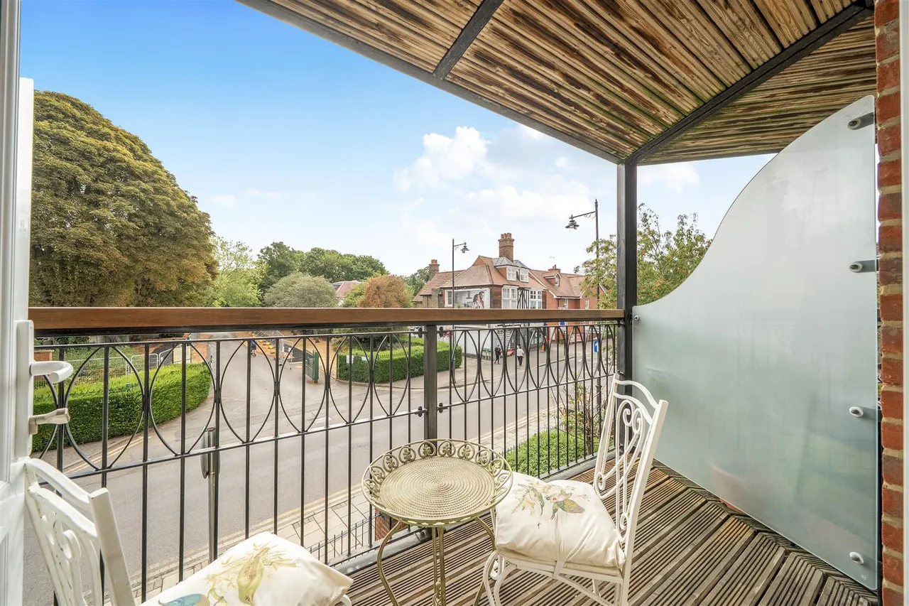 High Street, Orpington, BR6, photo 6