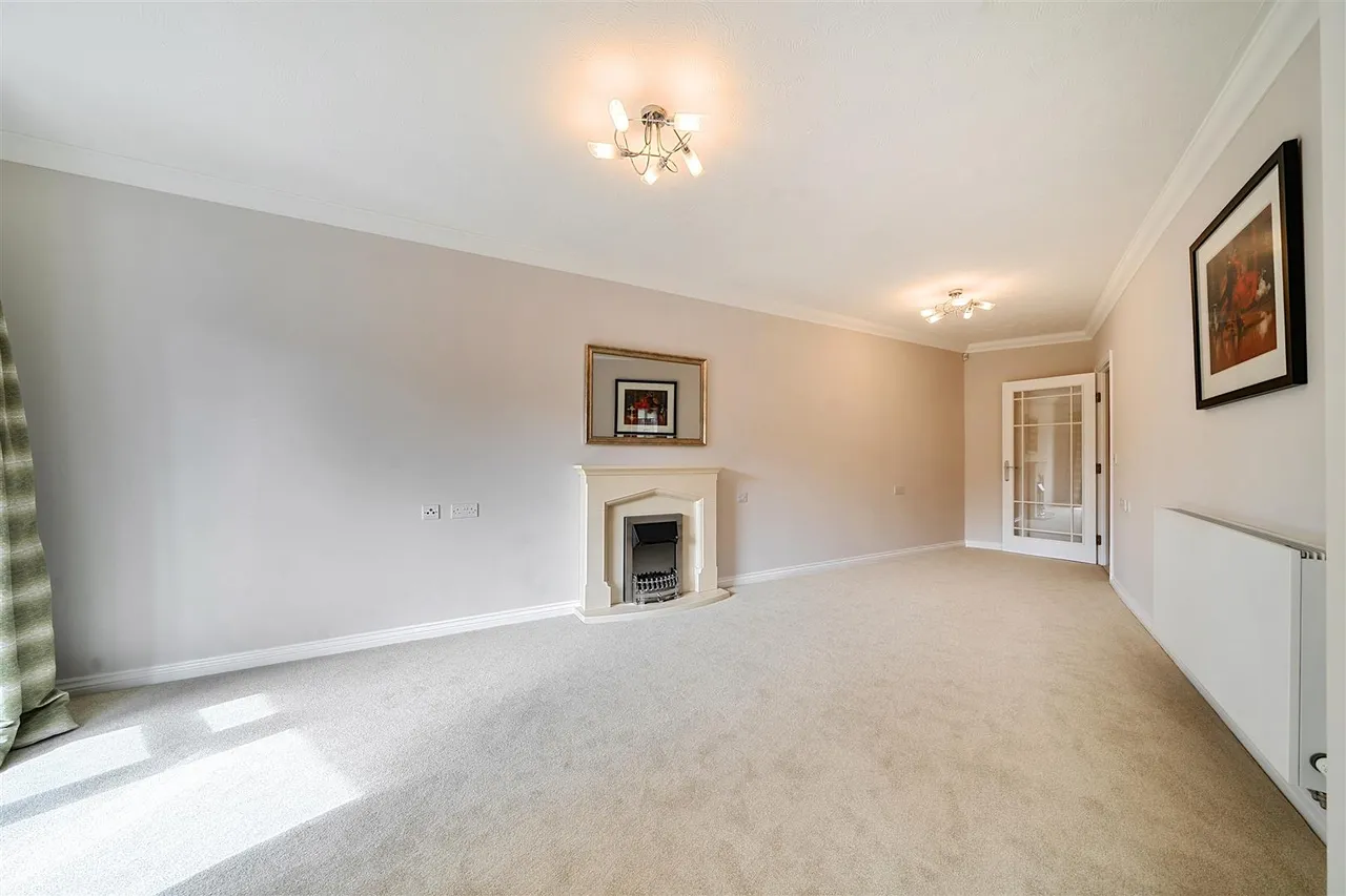High Street, Orpington, BR6, photo 2