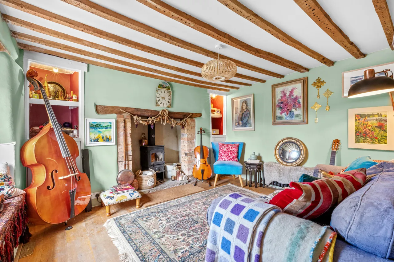 Worminghall Road, Ickford, HP18, photo 13
