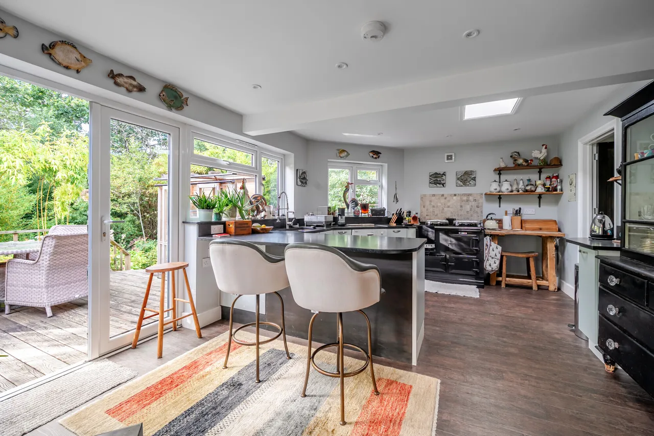 Crosswater Lane, Churt, GU10, photo 12