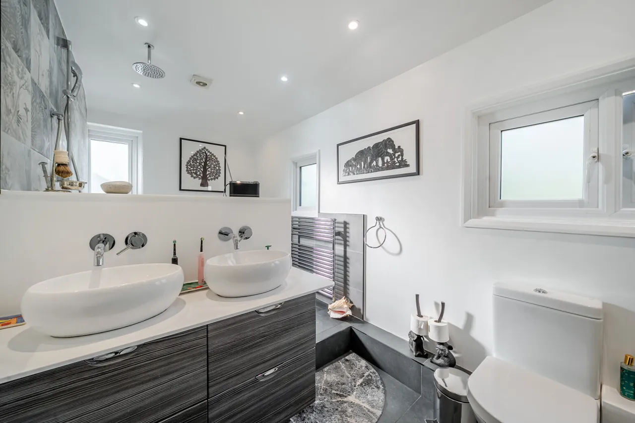 Crosswater Lane, Churt, GU10, photo 6