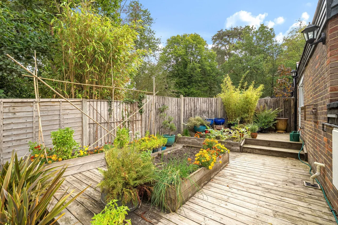 Crosswater Lane, Churt, GU10, photo 22