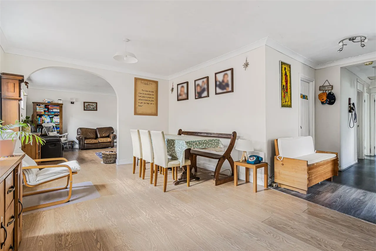 West Field, Abington, CB21, photo 5