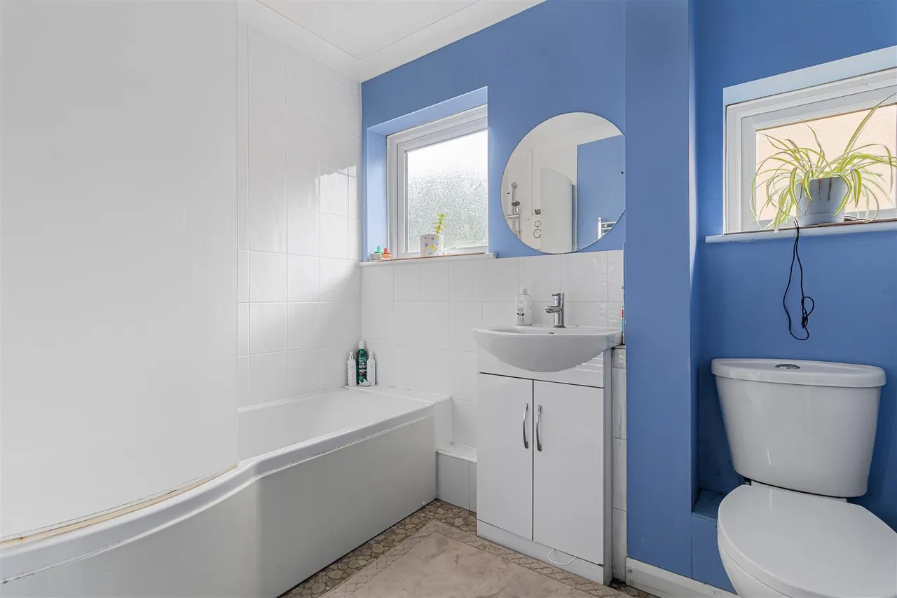 West Field, Abington, CB21, photo 15