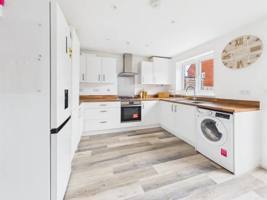 Ironbridge Road, Twigworth, photo 6