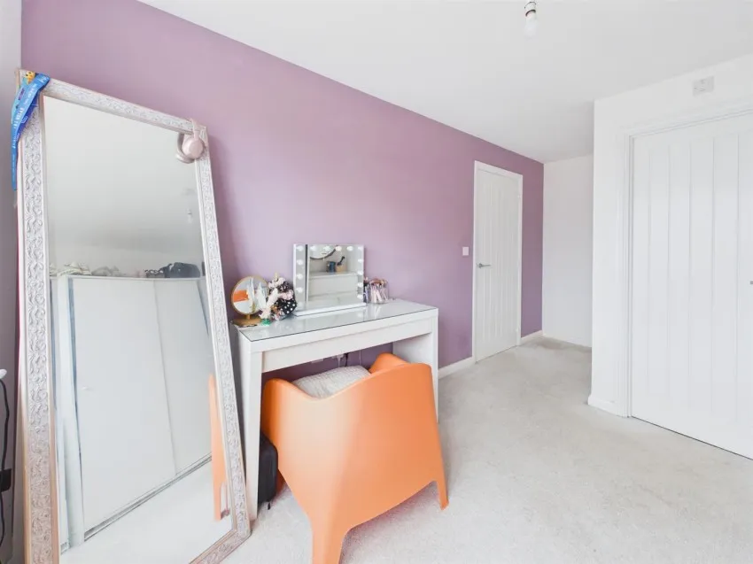 Ironbridge Road, Twigworth, photo 12