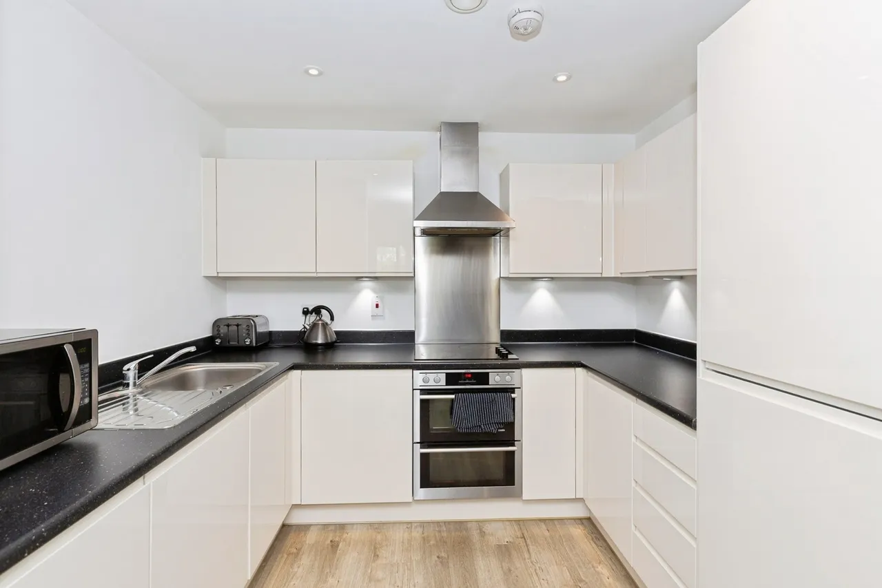 Marine Crescent, ILFORD, Essex, IG6, photo 7