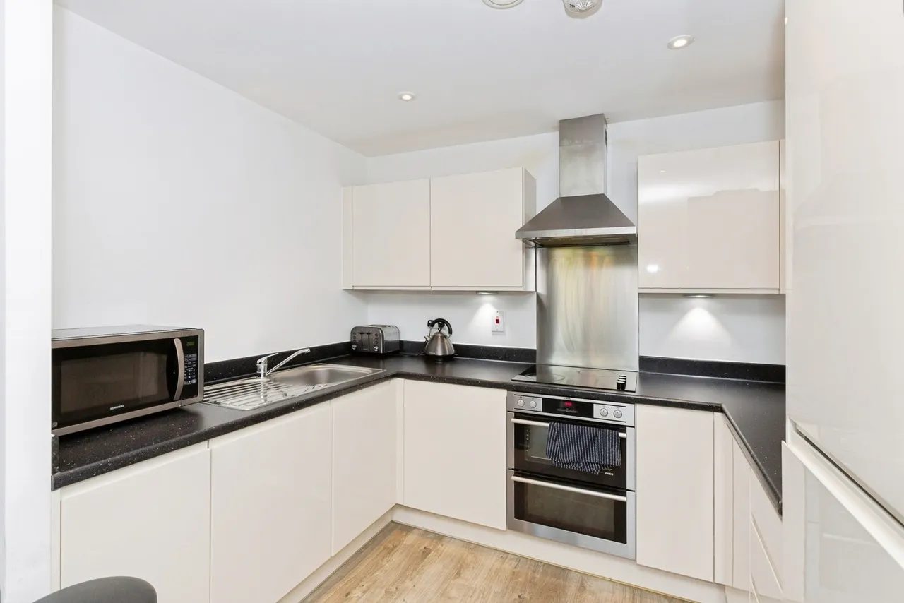 Marine Crescent, ILFORD, Essex, IG6, photo 8
