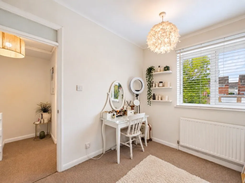 St Michaels Road, Hitchin, SG4, photo 11