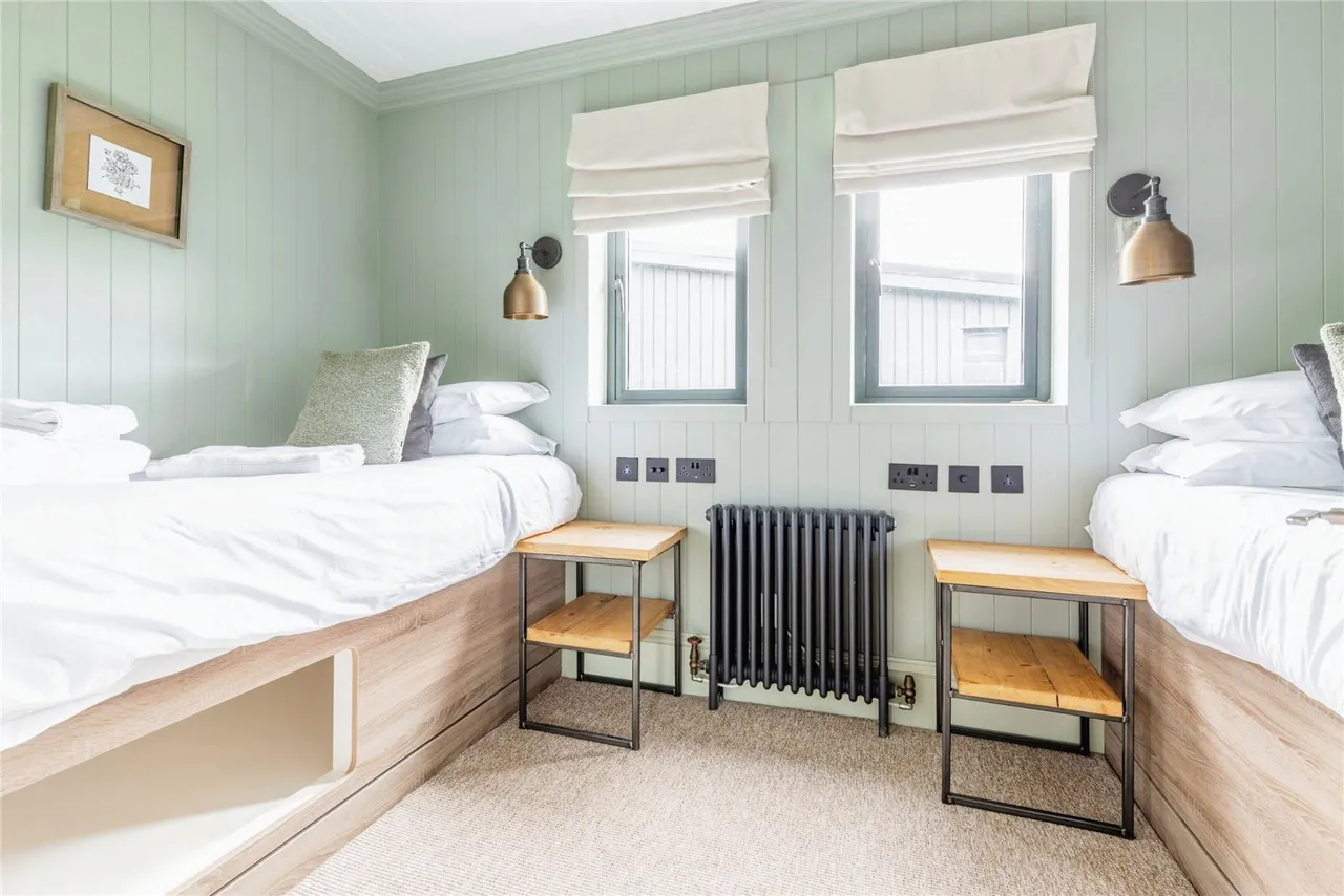 The Meadows, Retallack Resort Spa, TR9, photo 13