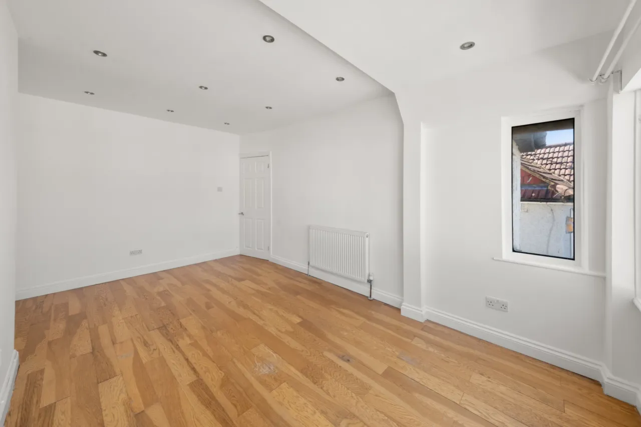 Beechmount Avenue, Hanwell, W7 3AF, photo 11