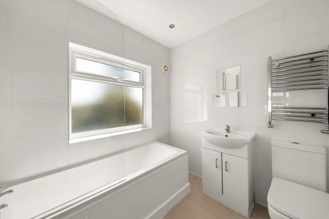 Beechmount Avenue, Hanwell, W7 3AF, photo 7