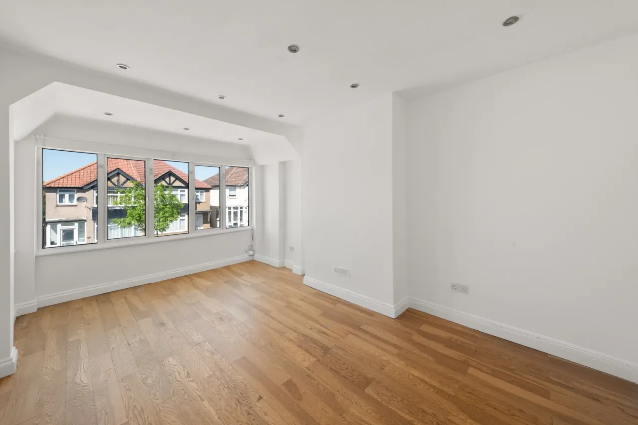Beechmount Avenue, Hanwell, W7 3AF, photo 10