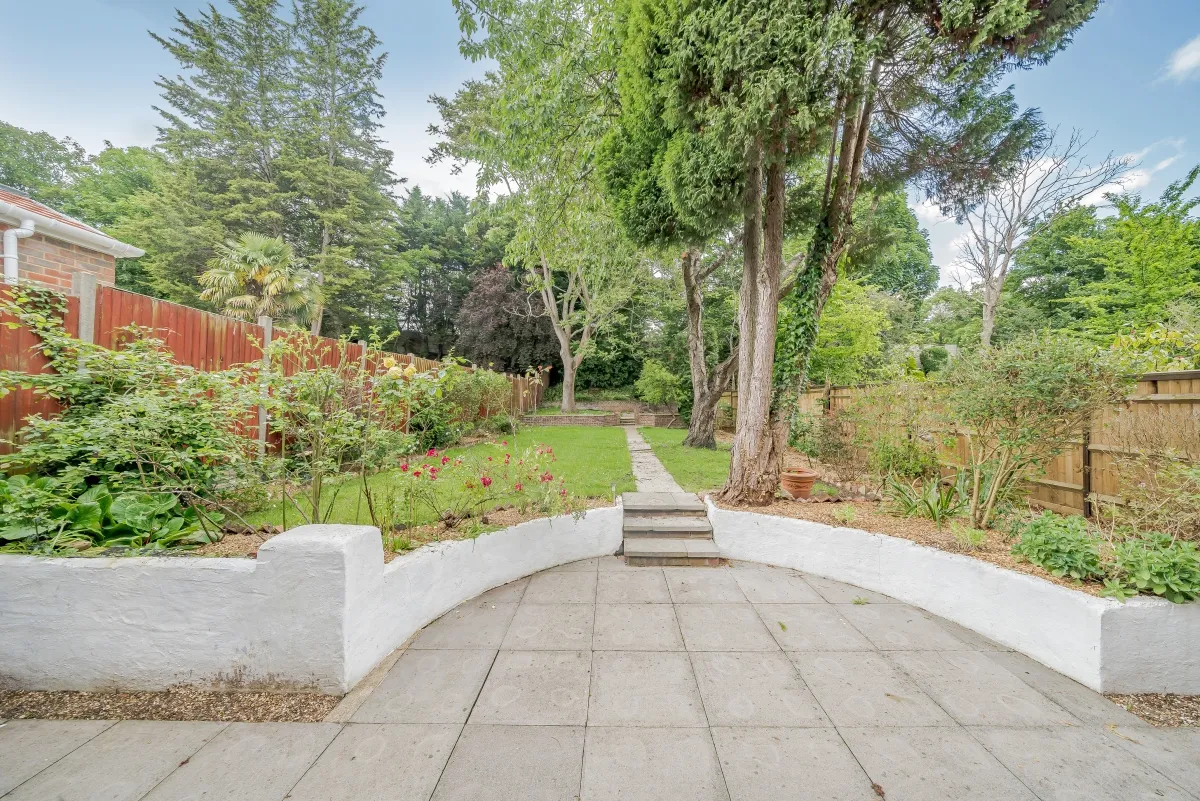 Ullswater Crescent, London, SW15, photo 2