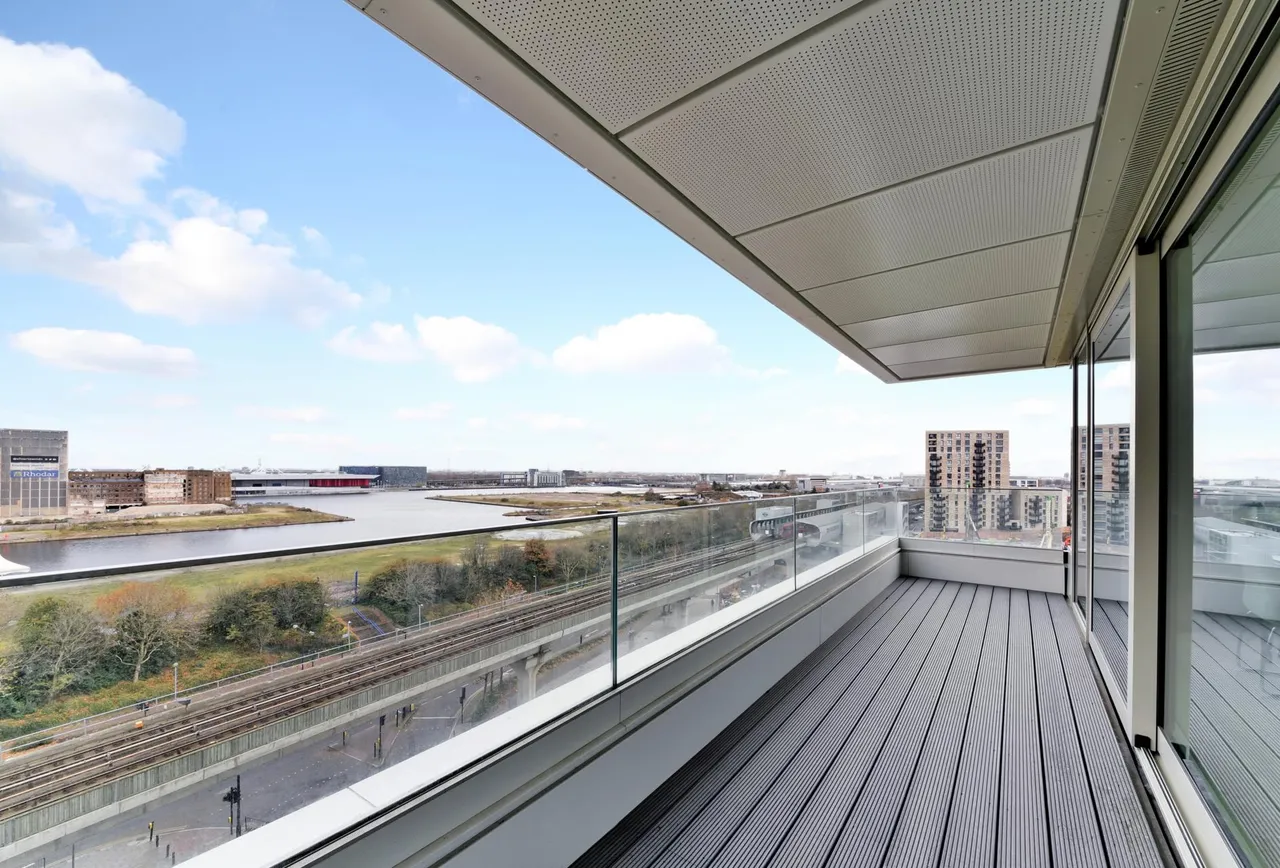 Corsair House, Royal Wharf, E16, photo 3