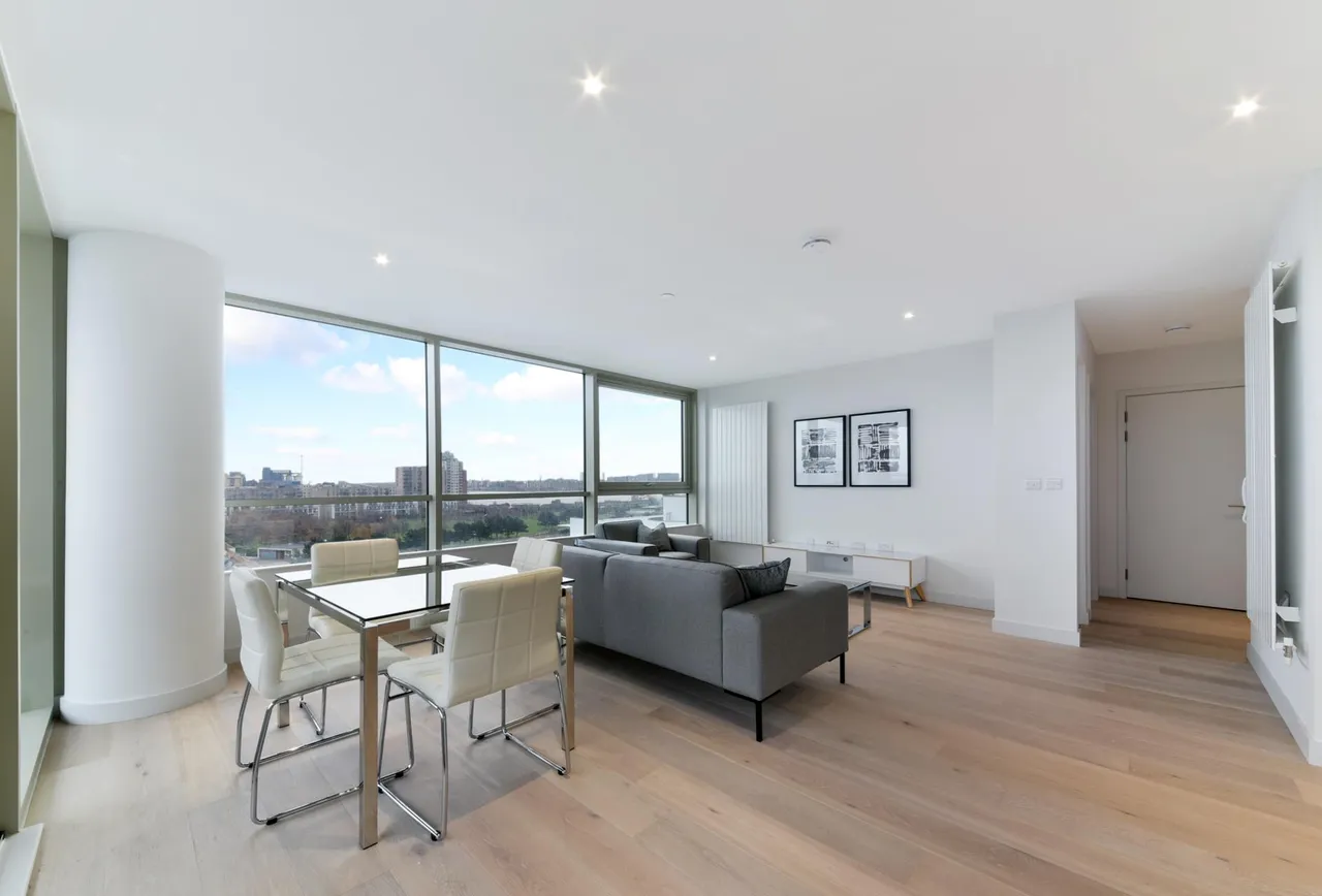 1 bed flat for sale, Corsair House, Royal Wharf, E16