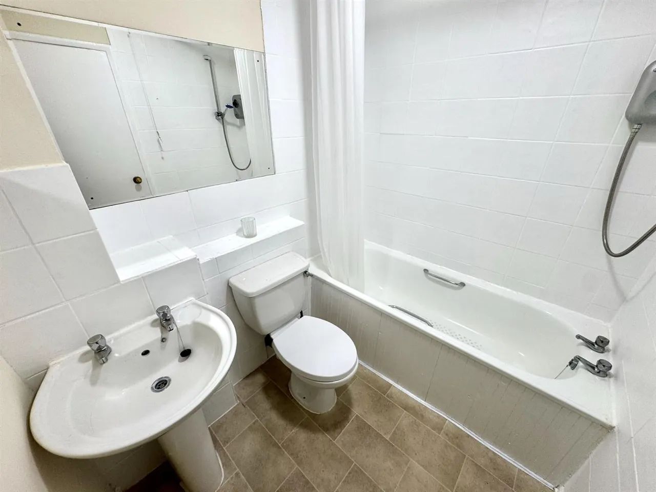 Fairbairn Close, Purley, CR8, photo 7