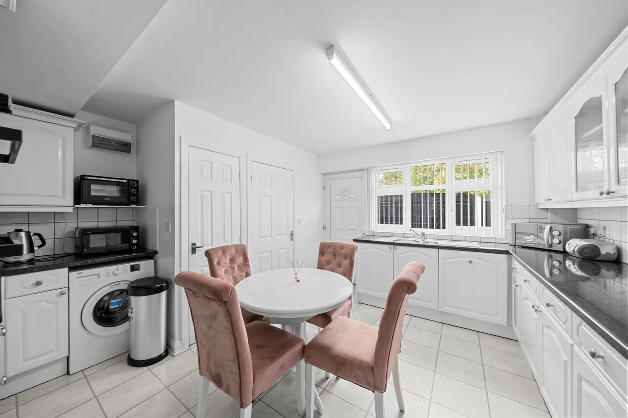 Bolton Road, Ashton-In-Makerfield, Wigan, WN4 8TG, photo 9