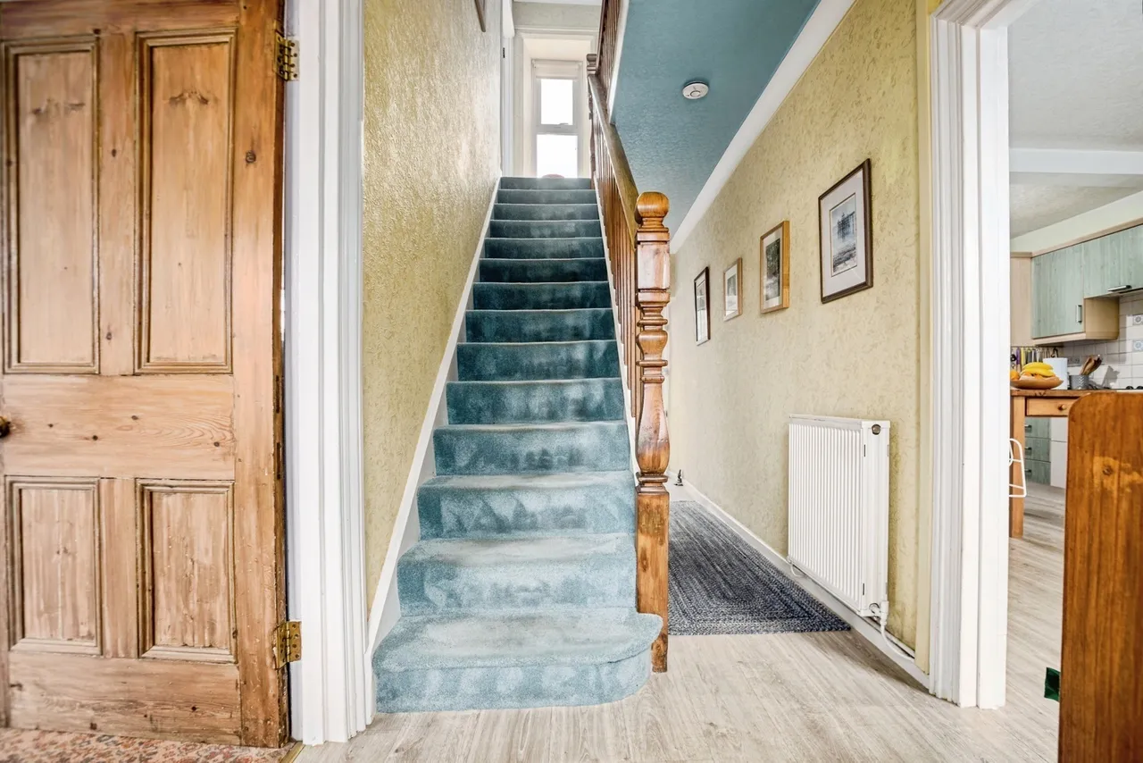 Cwrtnewydd, Llanybydder, SA40, photo 3