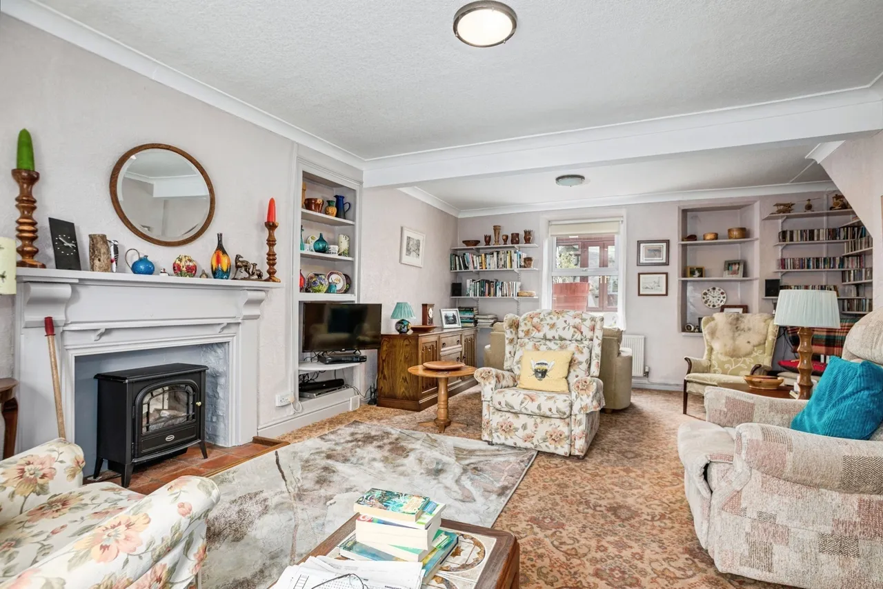 Cwrtnewydd, Llanybydder, SA40, photo 9
