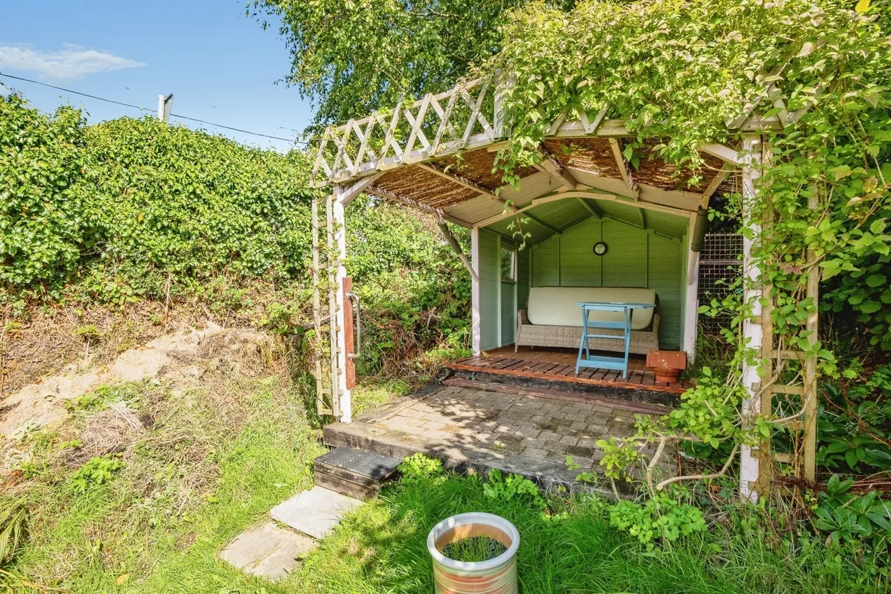 Cwrtnewydd, Llanybydder, SA40, photo 44