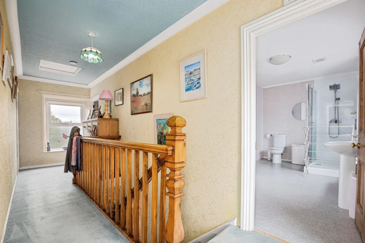 Cwrtnewydd, Llanybydder, SA40, photo 11