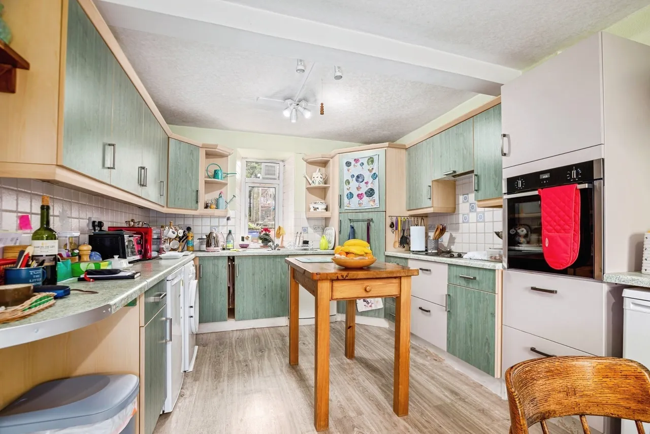 Cwrtnewydd, Llanybydder, SA40, photo 4