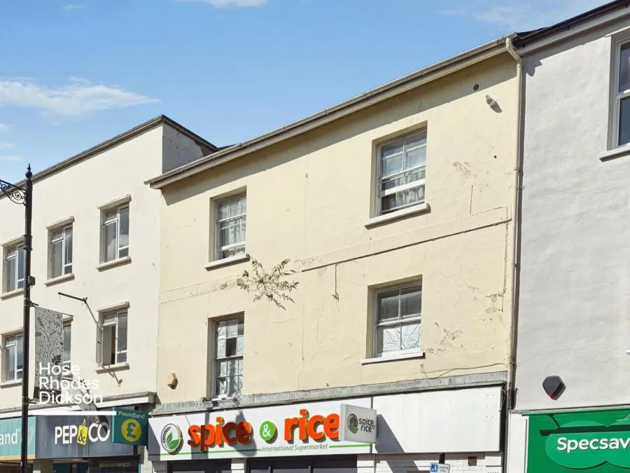High Street, Newport, PO30, photo 8