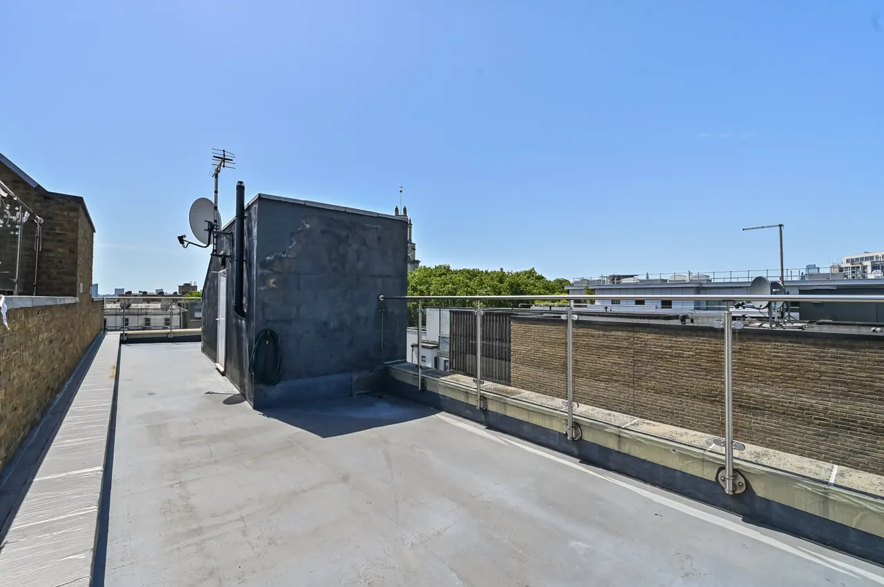 Mathin Apartments, 6 St Annes Row, London, photo 11