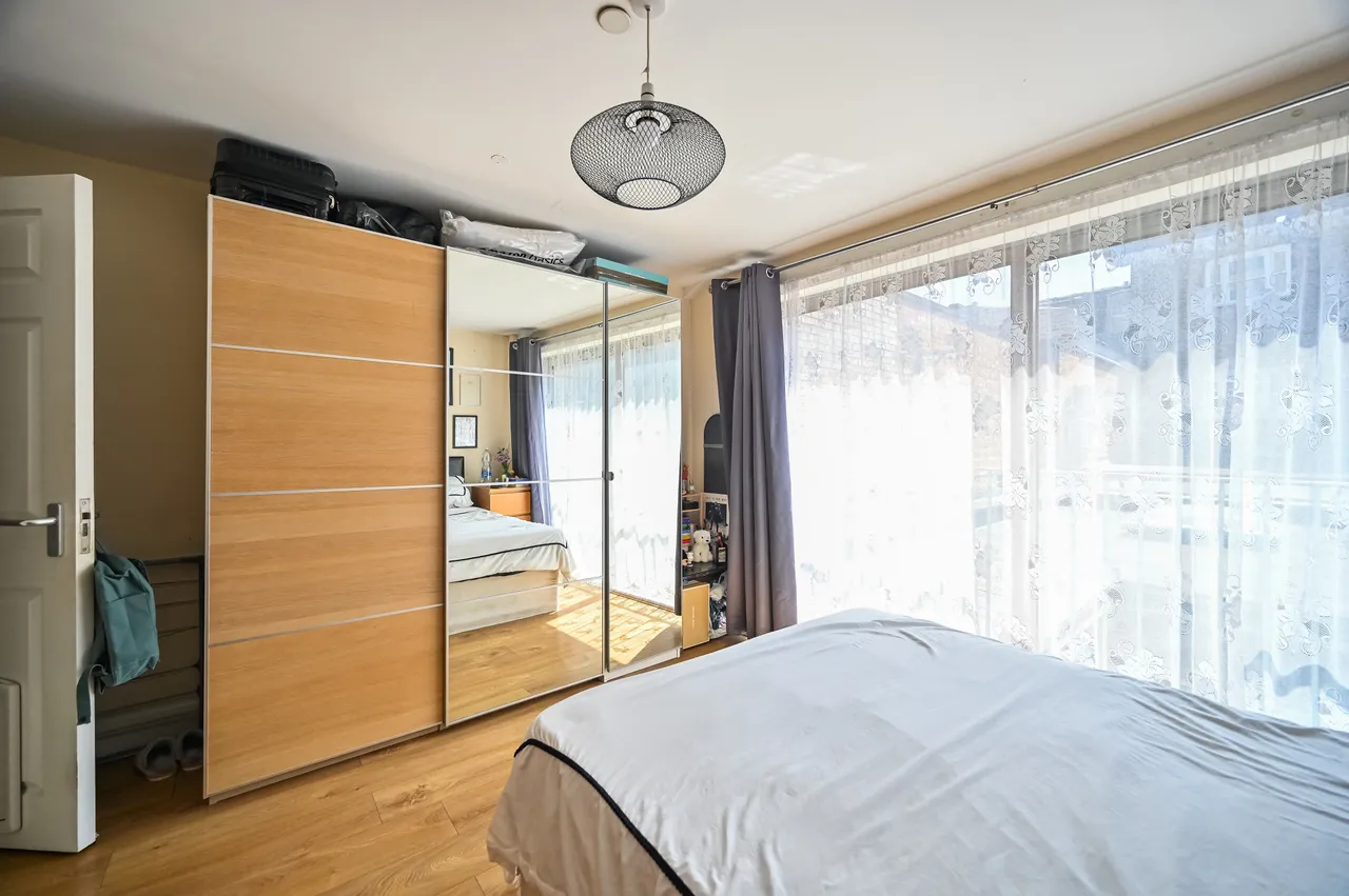 Mathin Apartments, 6 St Annes Row, London, photo 8