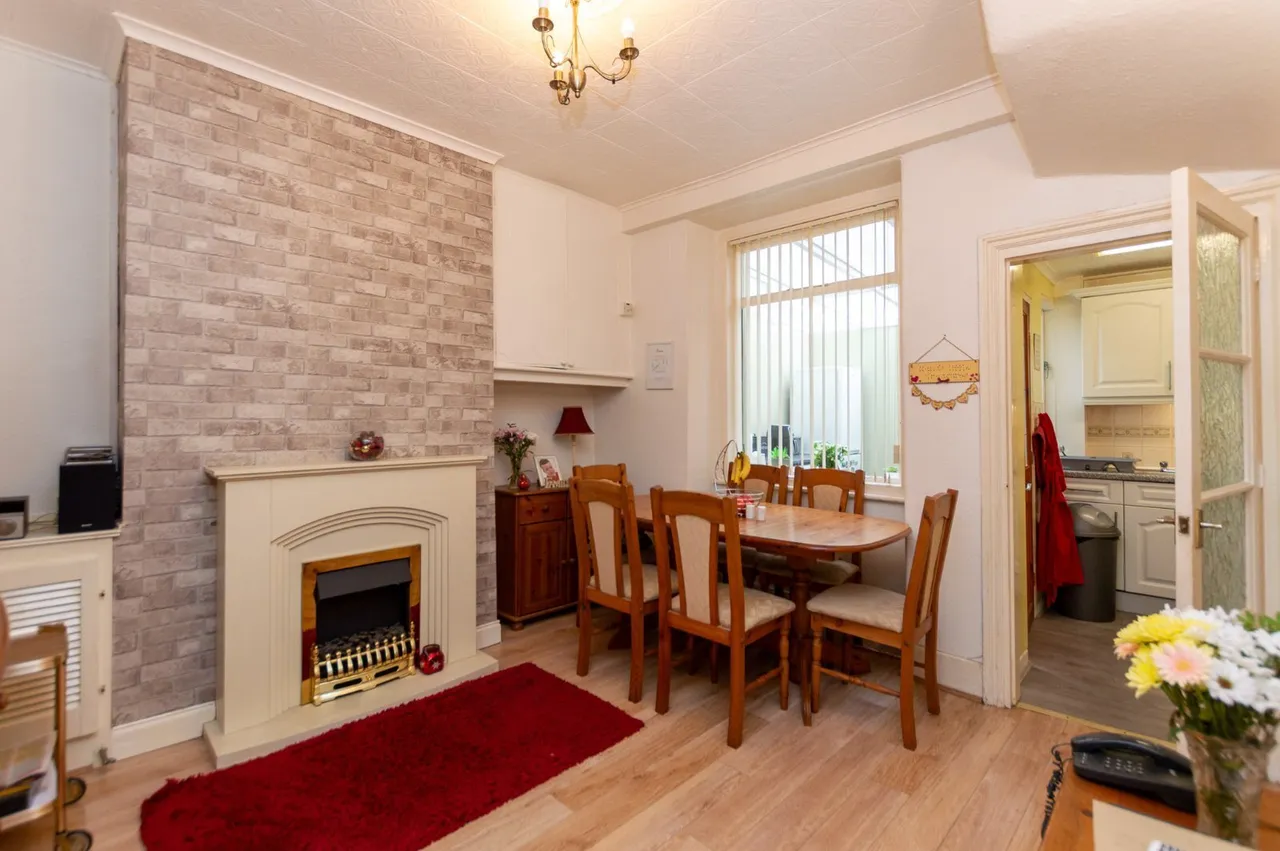 Llwynon Gardens, Llandudno, LL30, photo 4