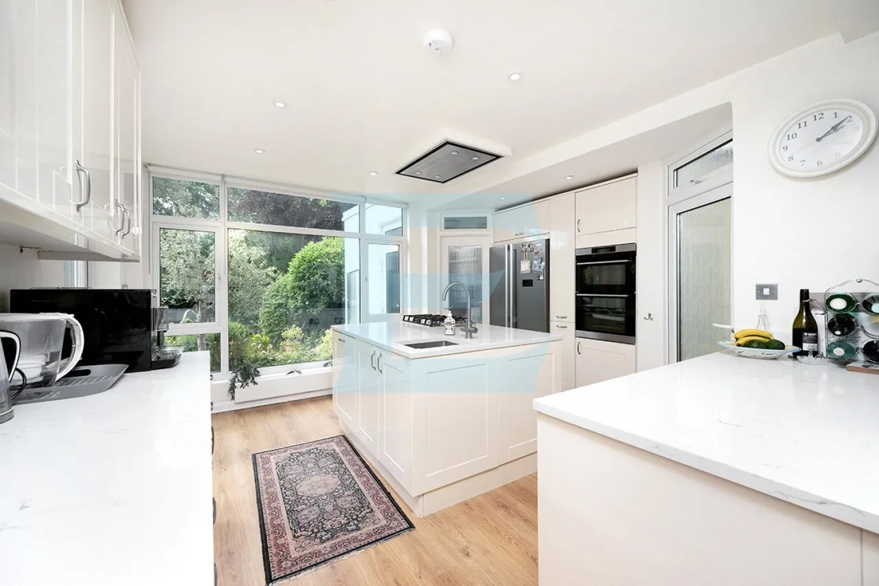 Bittacy Park Avenue, Mill Hill, NW7, photo 14